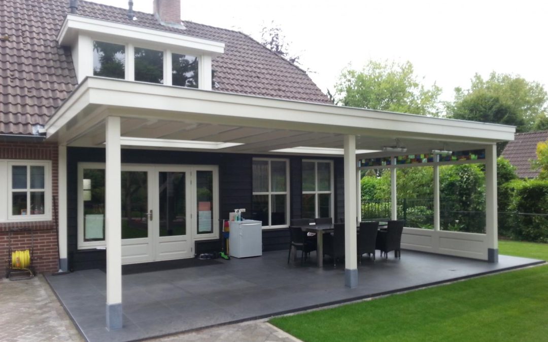 Veranda modern met dichte zijwand en glazen deuren 38 Boekel